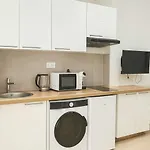 Appartement Atypique Avec Mezzanine - Paris 9 - 6P